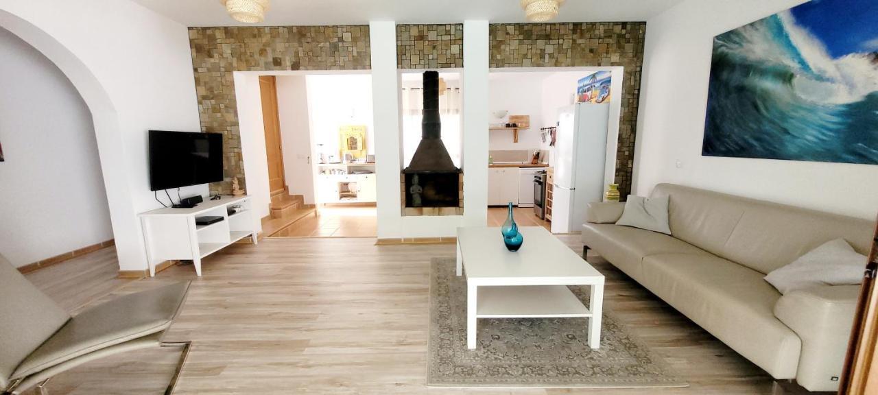 Villatommy Heated Pool, Hottub, Fast Wifi 라하레스 외부 사진